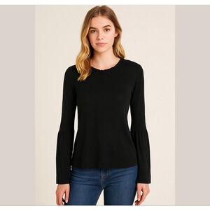 Max Studio Extrafine Merino wool sweater bell sleeves Black Sz M